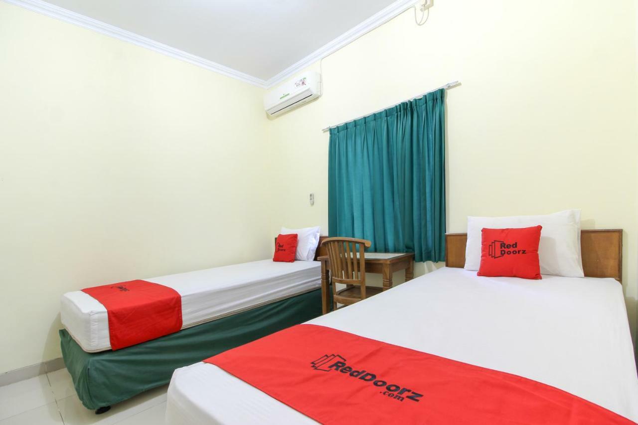 Reddoorz Near Rumah Sakit Condong Catur Maguwo Eksteriør billede