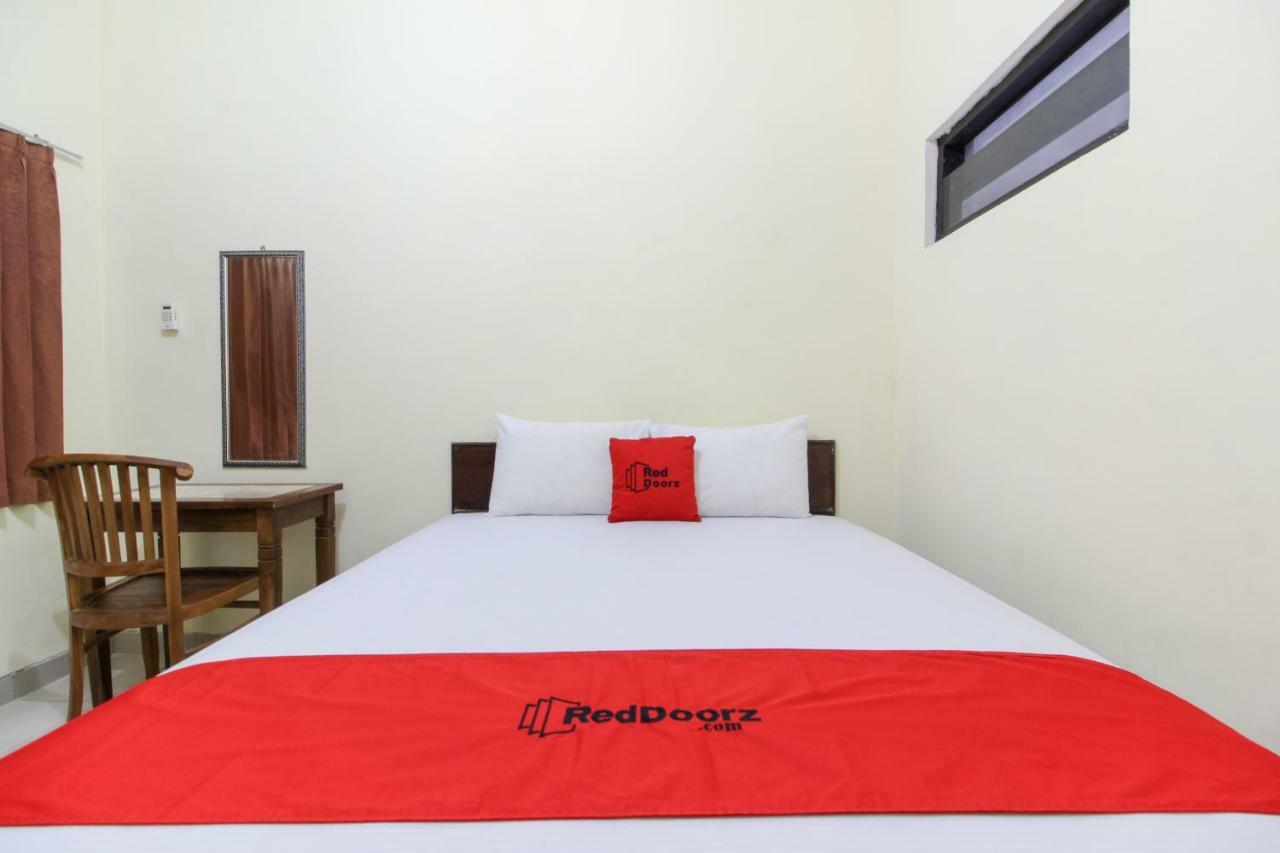 Reddoorz Near Rumah Sakit Condong Catur Maguwo Eksteriør billede